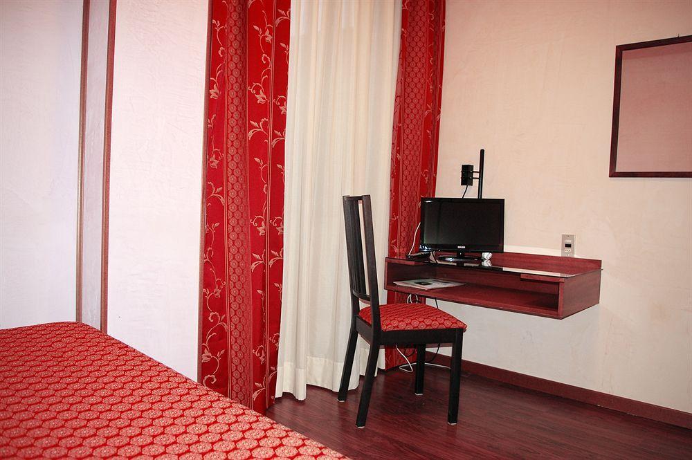Hotel Salieri Legnago Exterior photo