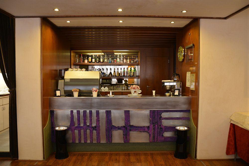 Hotel Salieri Legnago Exterior photo