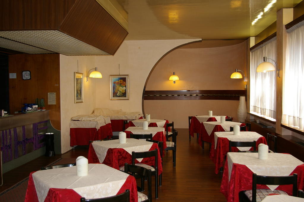 Hotel Salieri Legnago Exterior photo